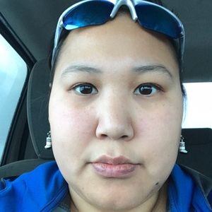 Meet your Posher, Mollmolly